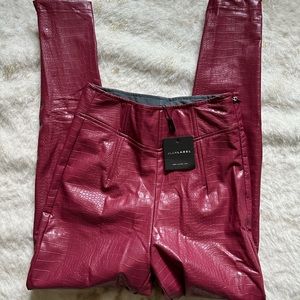 Fake leather leggings, crocodile, print, burgundy, or berry color